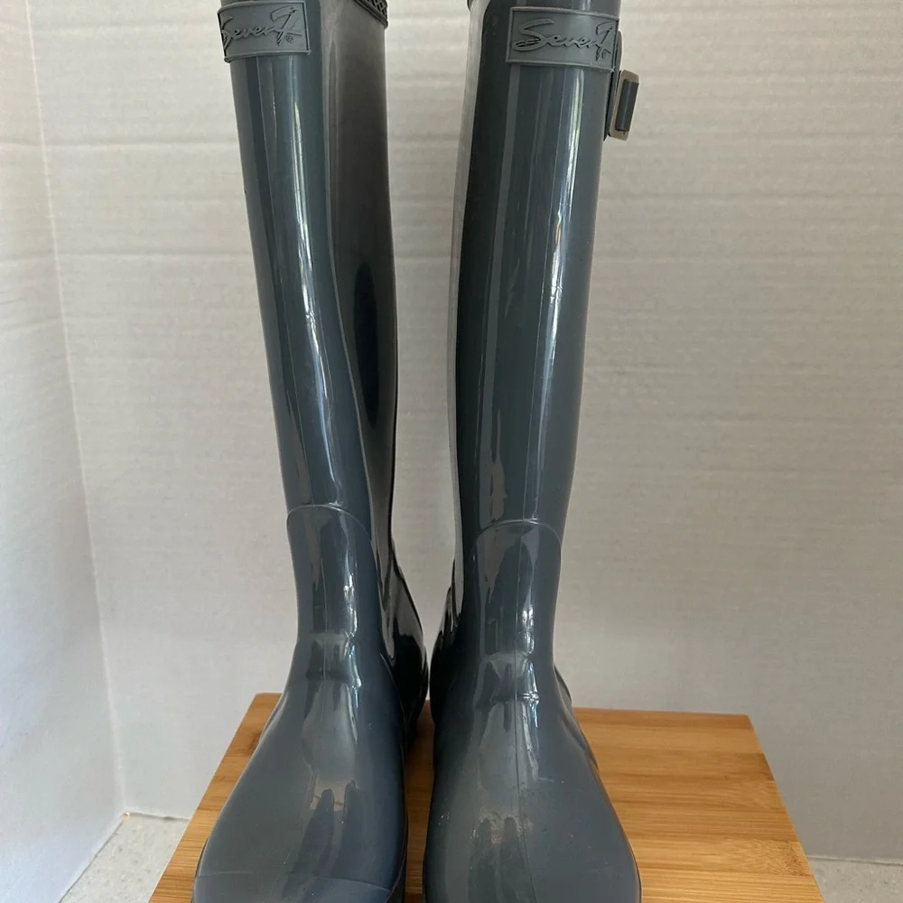 Seven7 seven rain